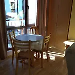 Flora - Clover Building Flat 09 Appartement