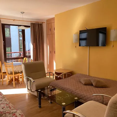 Appartamento Flora - Clover Building Flat 09 Borovets